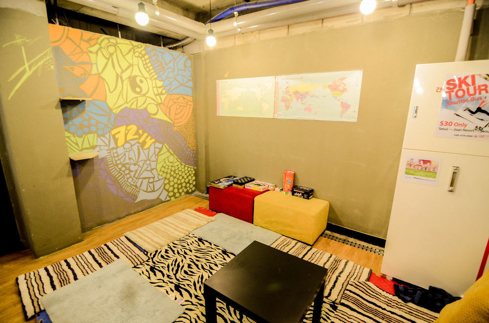 Kimchee Sinchon Guesthouse Seoul Eksteriør bilde